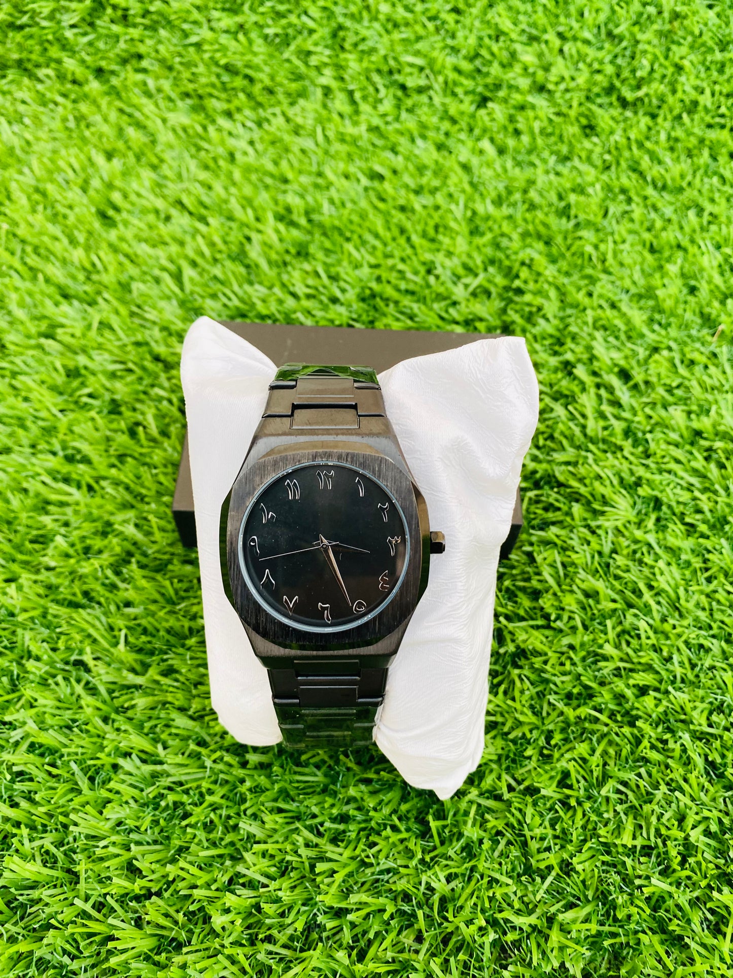 Elegant Black Aura Watch with Arabic Dial -Stainless Steel