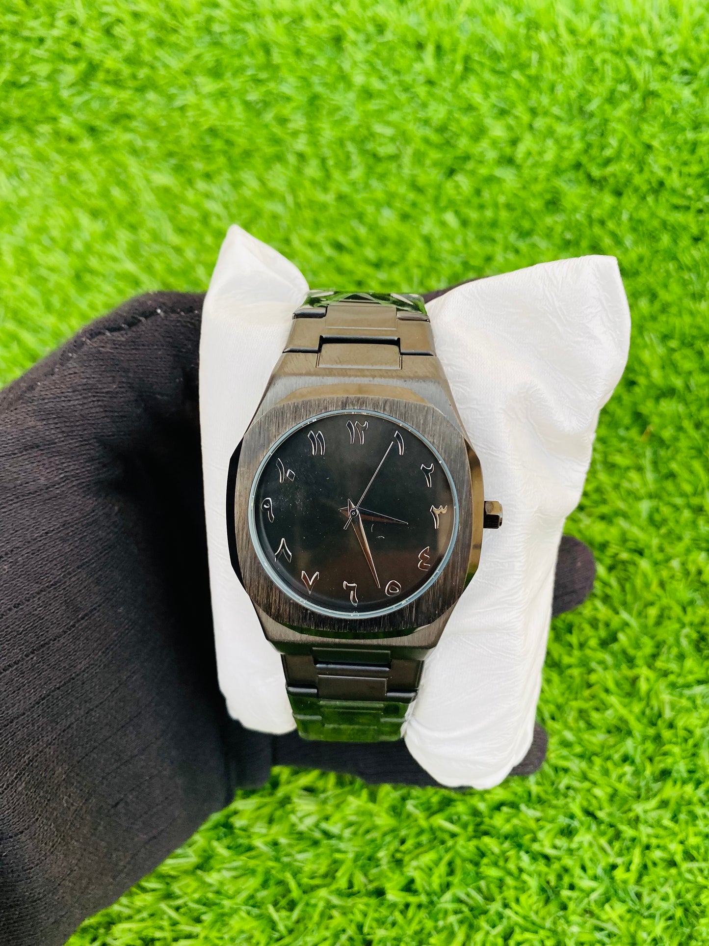 Elegant Black Aura Watch with Arabic Dial -Stainless Steel